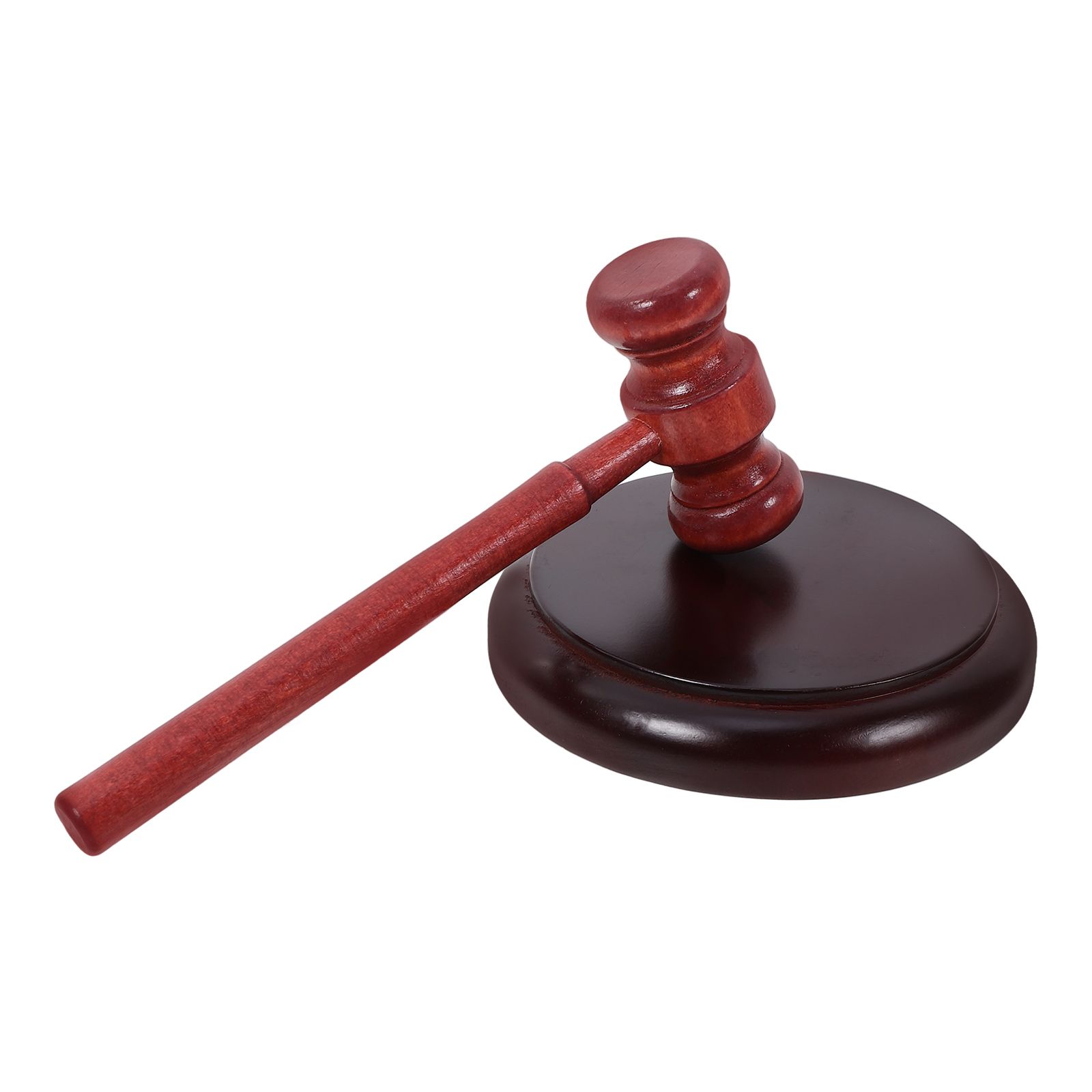 Штраф за дистанцию: экс-судью осудили за приговоры из санатория