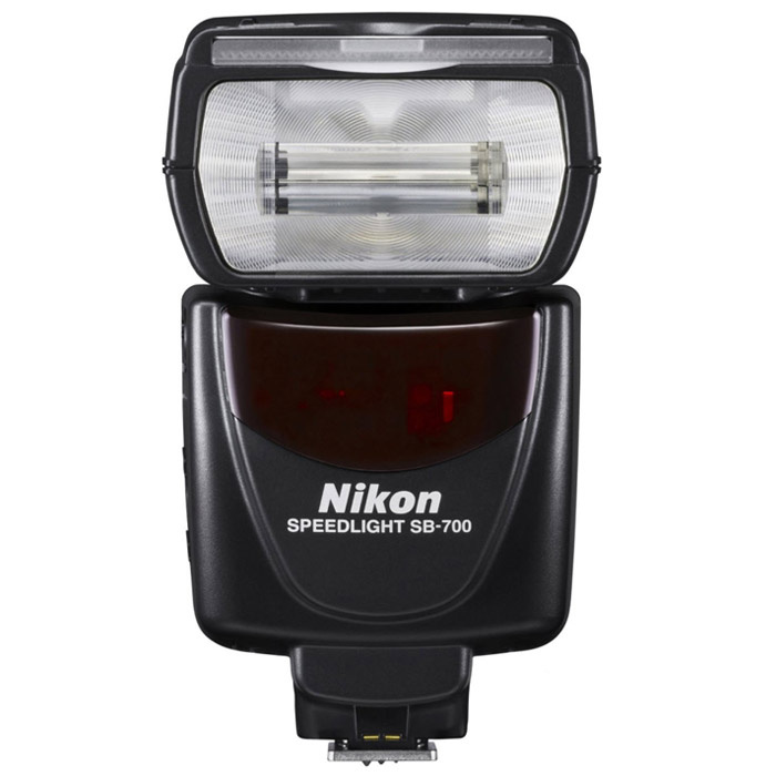 Вспышка Nikon Speedlight SB-700 #1