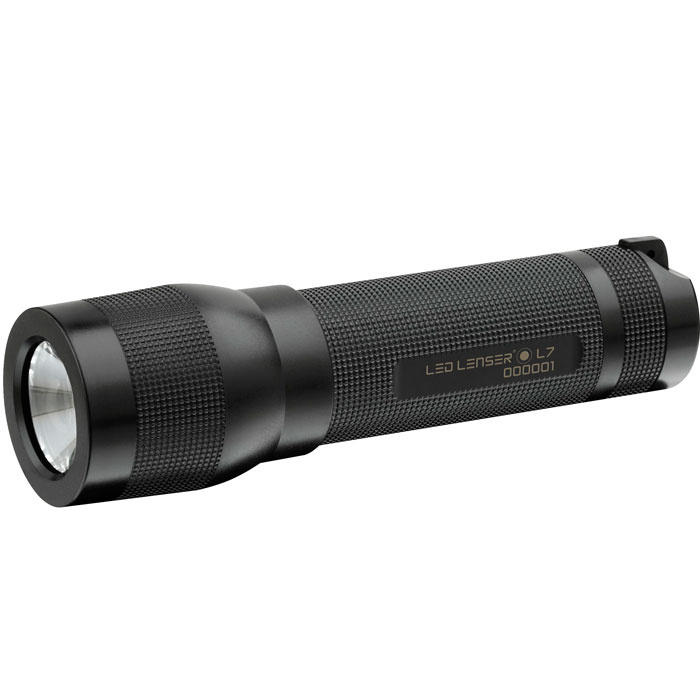 LED Lenser Фонарь ручной #1
