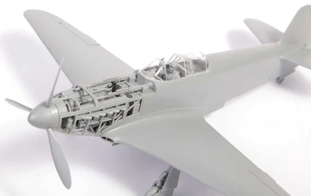 Сборная модель Zvezda (ЗВЕЗДА) Самолет Як-3 (1/48), вариант, фото 4