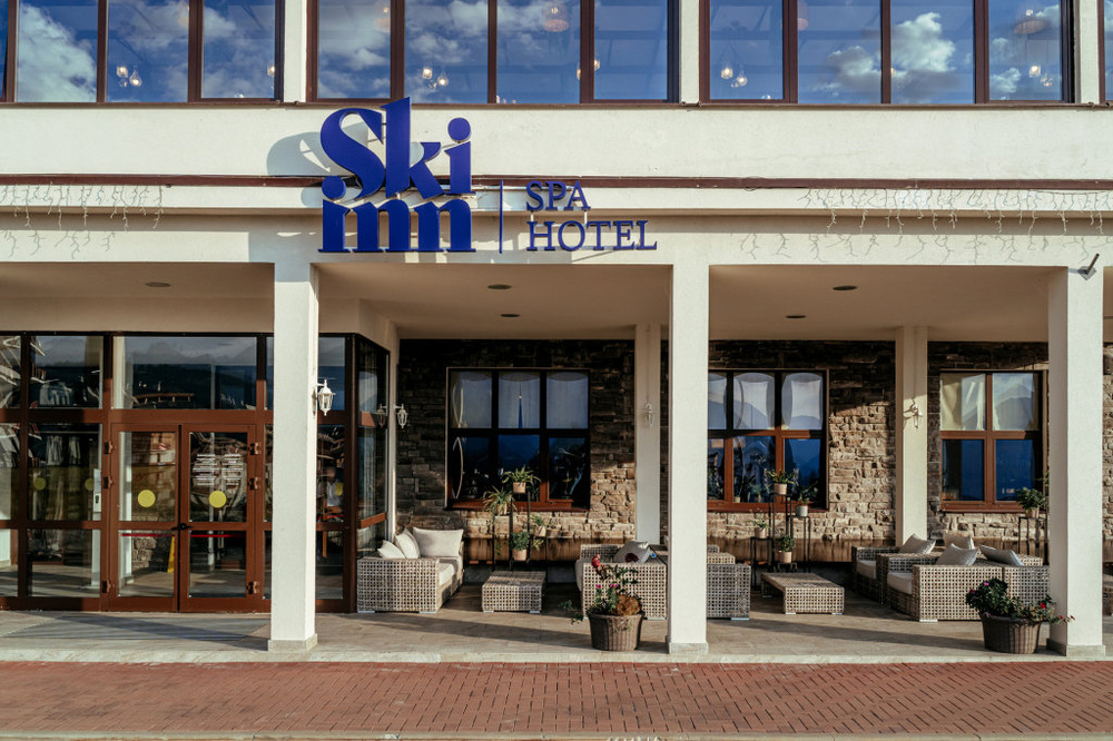 Отель Ski Inn Spa Hotel Rosa Khutor #1