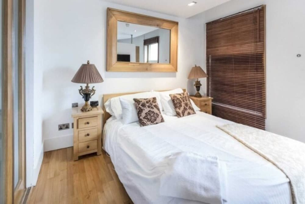 Luxury Flat With Panoramic View Of Piccadilly Circus #1