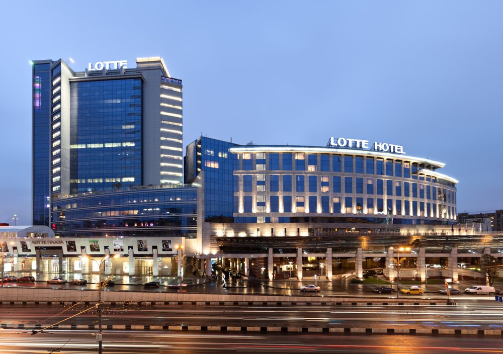 Гостиница 5 в центре москвы. Lotte plaza москва. lotte plaza новинский бульвар. гостиница lotte москва. новинский бульвар 8 лотте плаза.