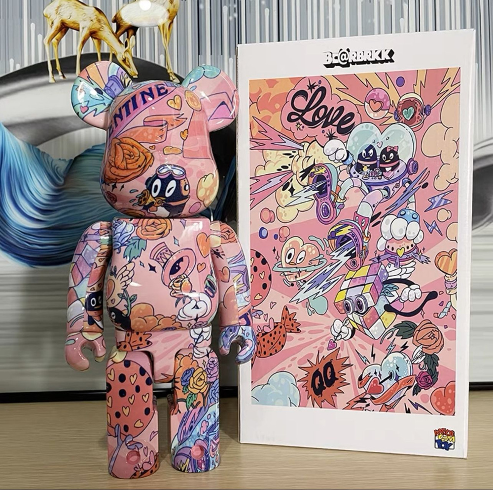 Дизайнерская игрушка BearBrick  "Pink Bear"  #1