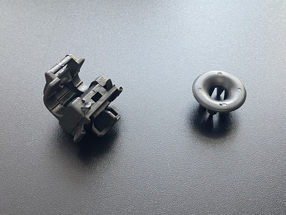 Комплект клипс держателя штанги капота HONDA 90602-S84-A01 90601-S84 ...