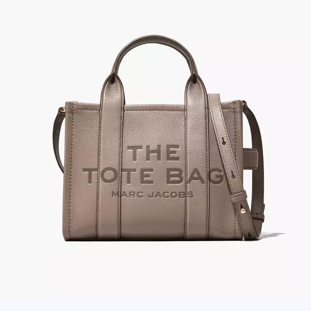 Сумка тоут MARC JACOBS THE LEATHER SMALL TOTE BAG CEMENT - купить с  доставкой по выгодным ценам в интернет-магазине OZON (1201687883)