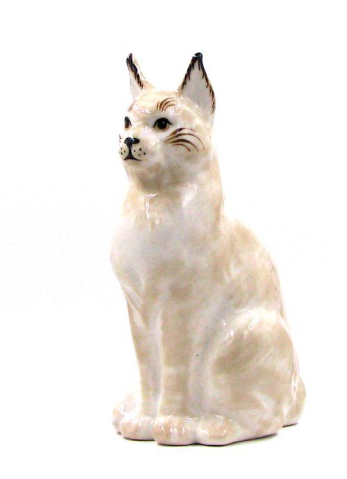 Статуэтка кошки Мейнкун белый с палевым #1