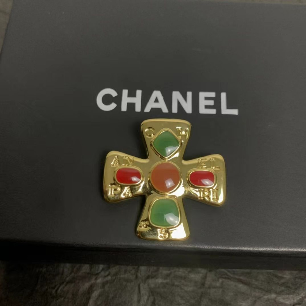 Chanel Брошь #1