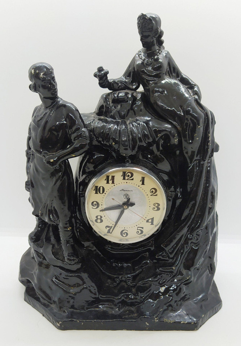 Часы винтажные каминные Хозяйка Медной горы и Данила-мастер, силумин ...