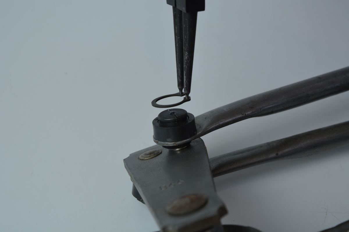 Универсальный ремкомплект втулок-шарниров трапеции стеклоочистителя ...