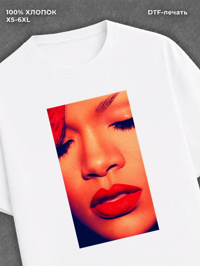 Футболка Rihanna