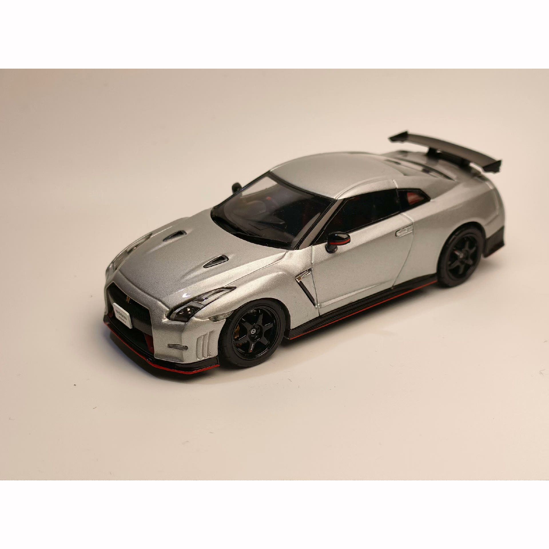 EBBRO 1/43 Nissan GT-R nismo N Attack Package 45162 Brilliant