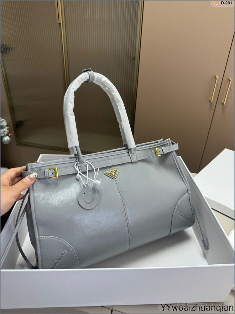 Prada Сумка #1