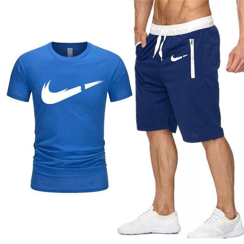 Костюм спортивный Nike #1