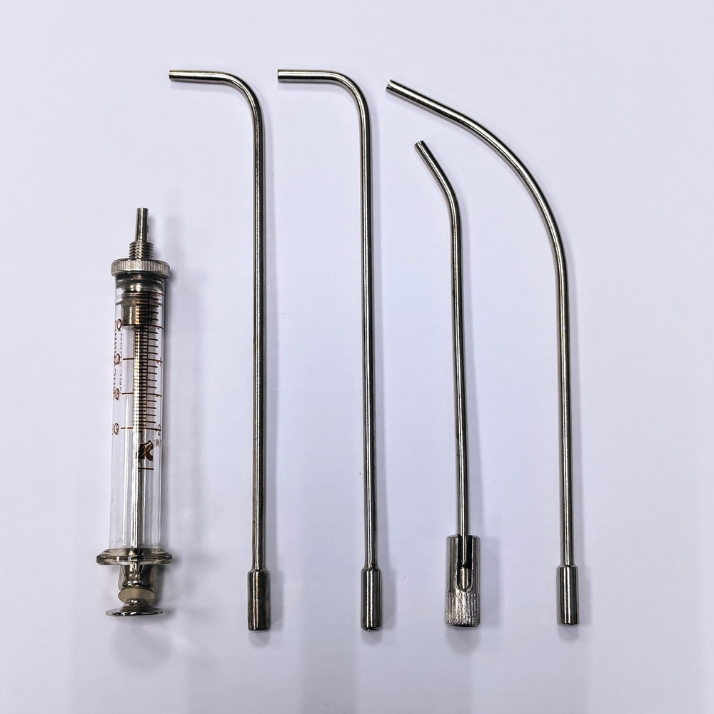 Шприц лабораторный стеклянный со сменными наконечниками для вливаний и ...