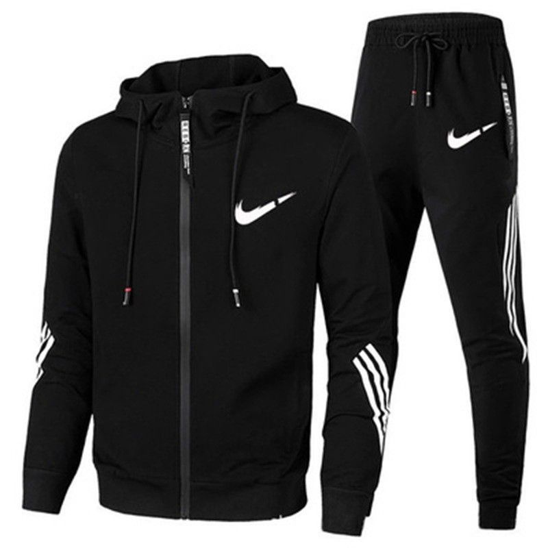 Костюм спортивный Nike #1