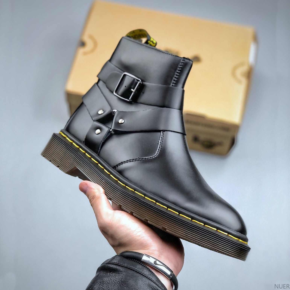 Ботинки Dr. Martens #1