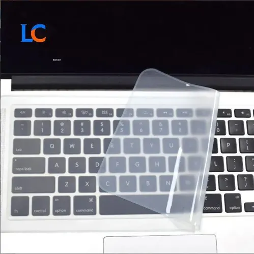 Накладка на клавиатуру ноутбука 15.6 дюймов прозрачная силиконовая защитная от пыли и влаги