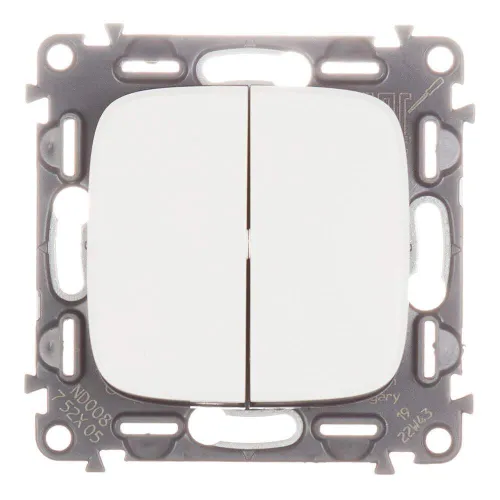 Выключатель Legrand Valena Allure двухклавишный встраив. белый 752705