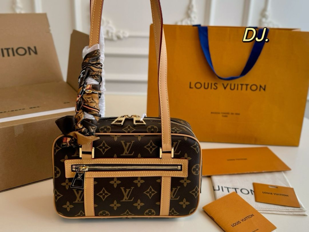 Louis Vuitton Сумка на плечо шоппер #1