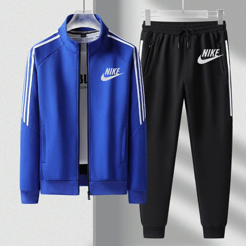 Костюм спортивный Nike #1