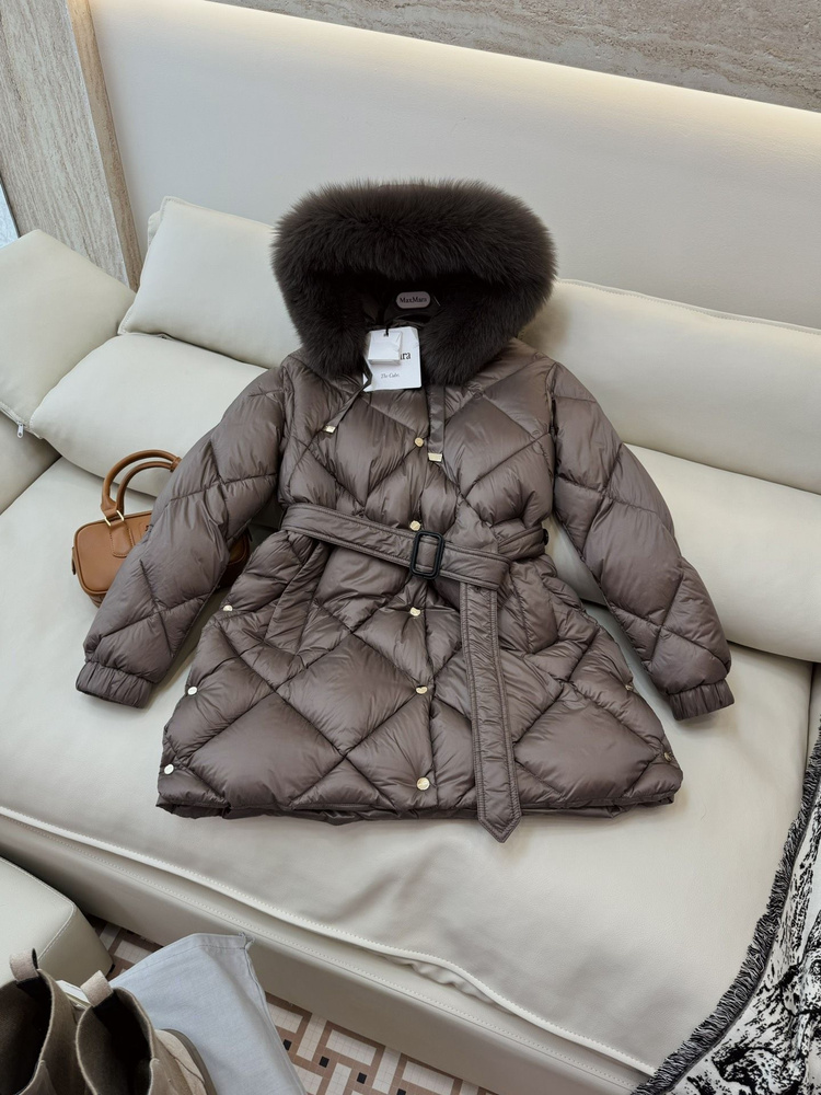 Пуховик Max Mara #1