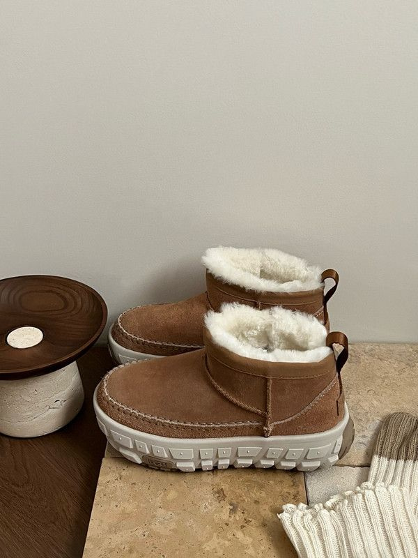 Кроссовки UGG #1