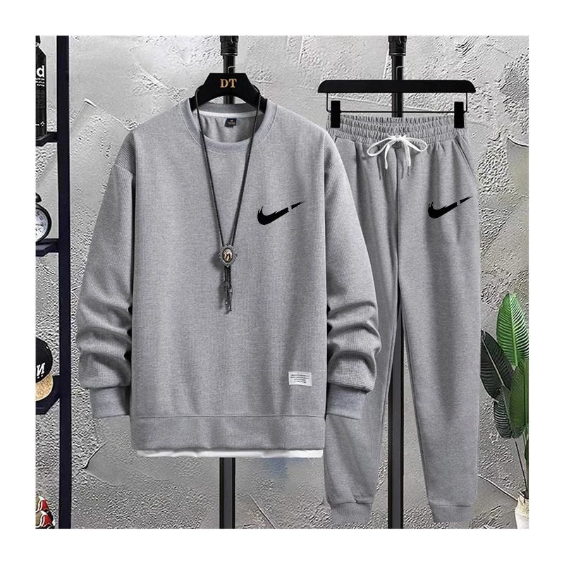 Костюм спортивный Nike #1