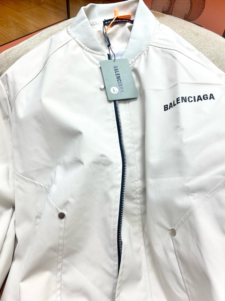 Ветровка BALENCIAGA Одежда #1