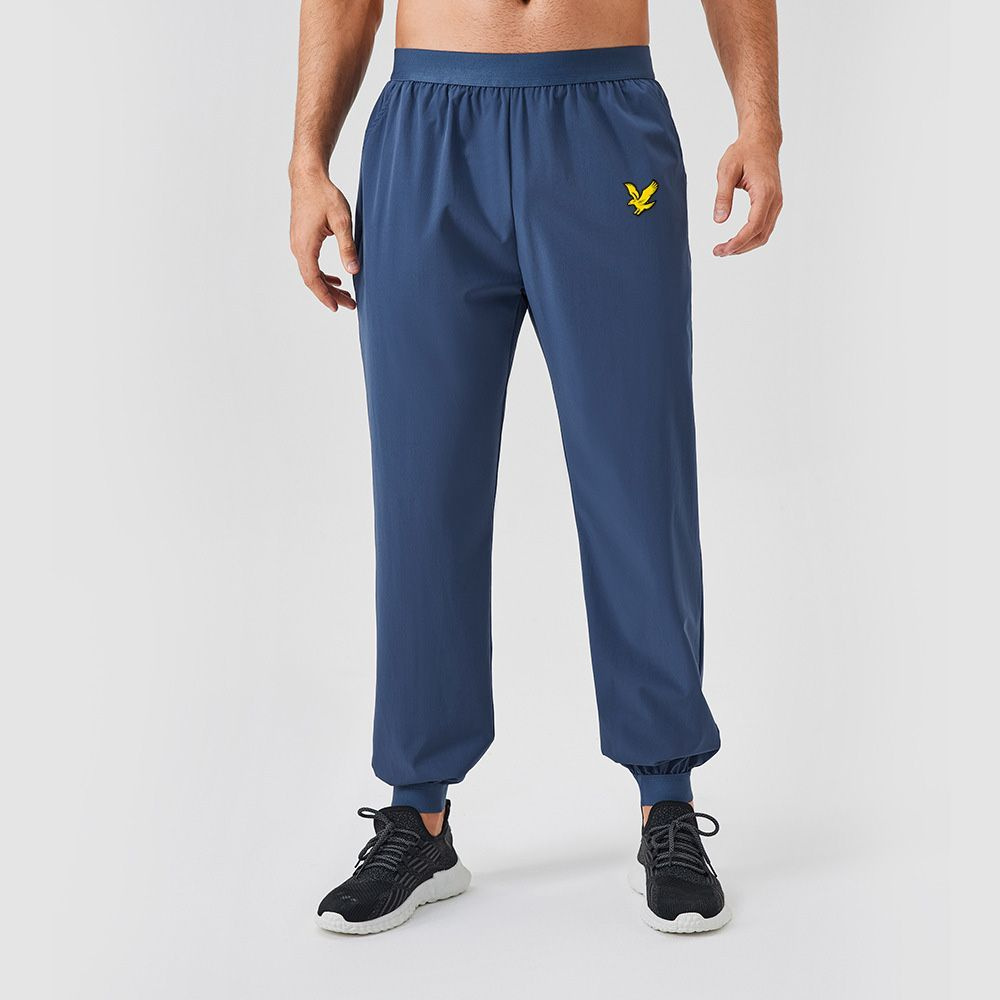 Брюки спортивные Lyle & Scott #1