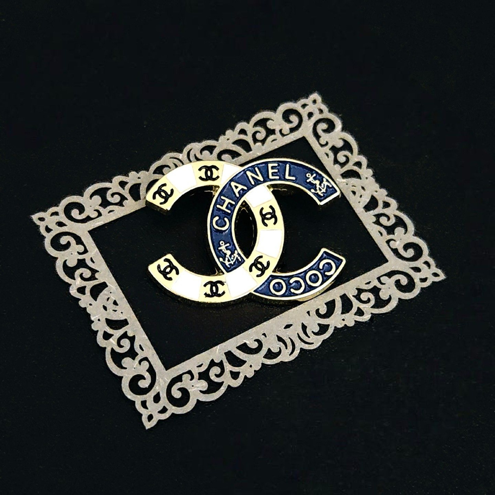 Chanel Брошь #1