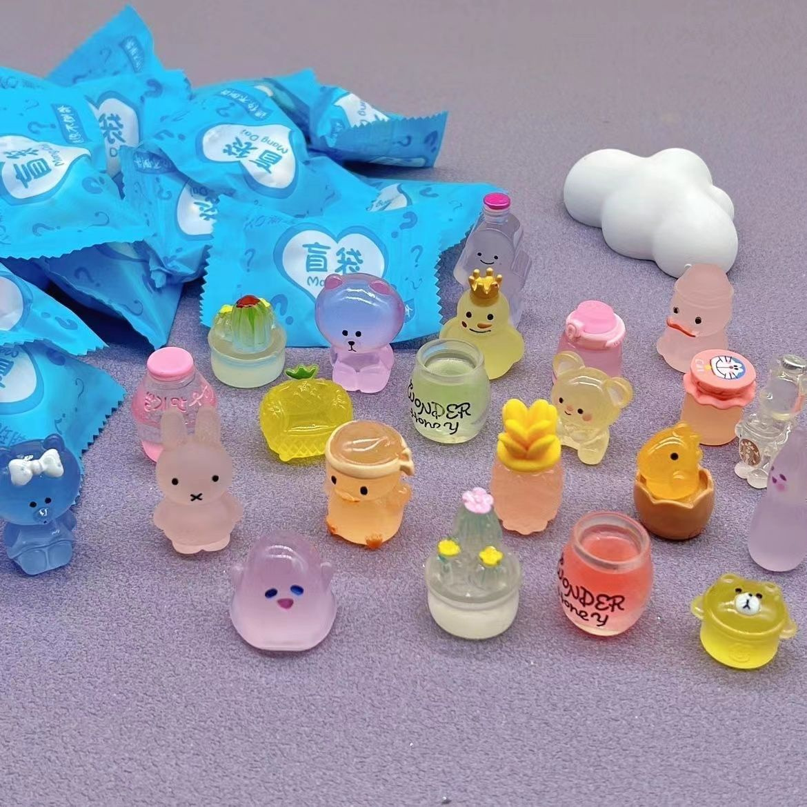 Миниатюры животных / Коллекционные игрушки / 50 штук в упаковке купить ...