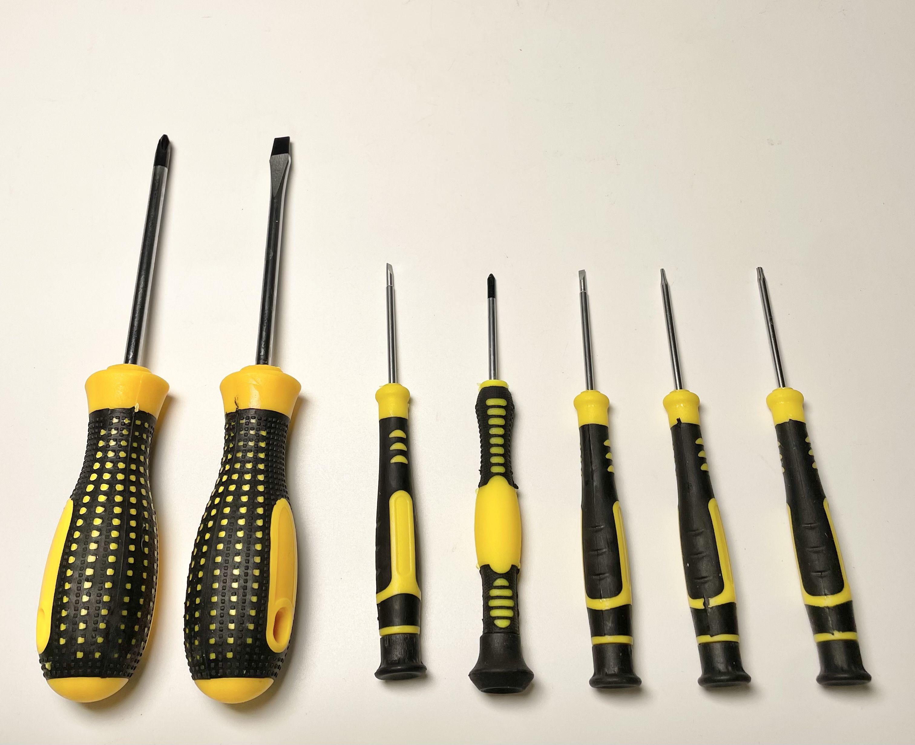 Г-образная отвертка