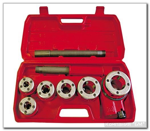 Плашки трубные 1 1/2"-2" + плашкодерж с трещ. (БМ)