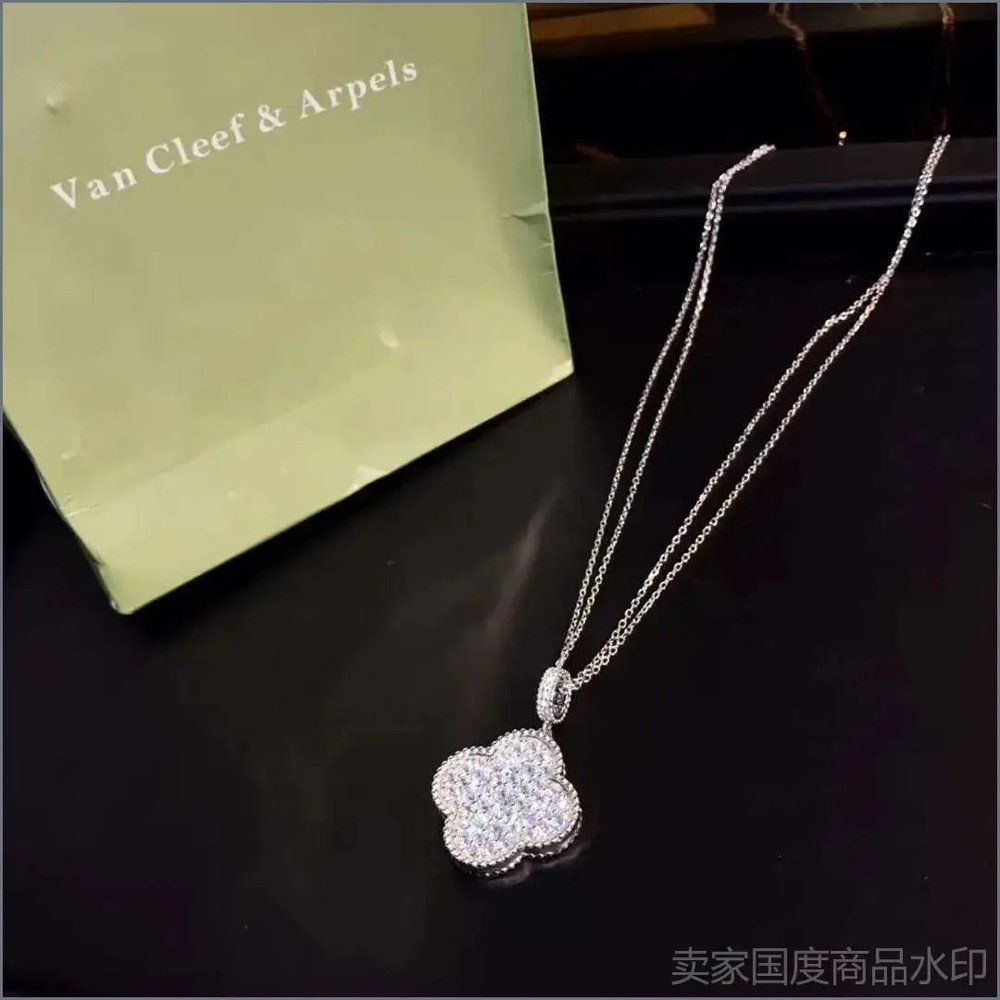 Van Cleef & Arpels Колье #1