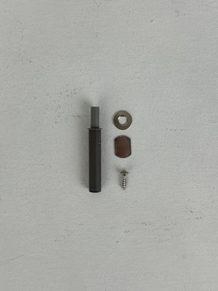 Толкатель фасада Blum TIP-ON для дверей, короткий вариант, с магнитом  #1