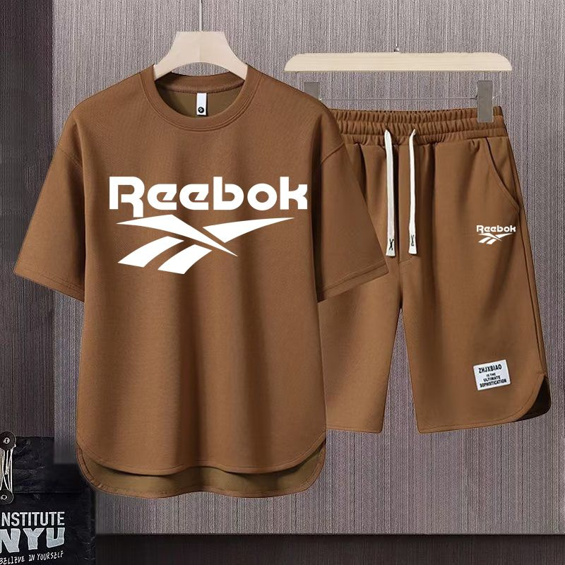 Костюм спортивный Reebok #1