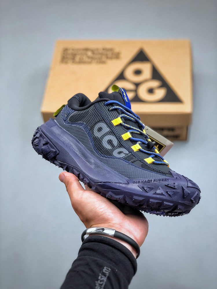 Кроссовки Nike ACG Mountain Fly #1