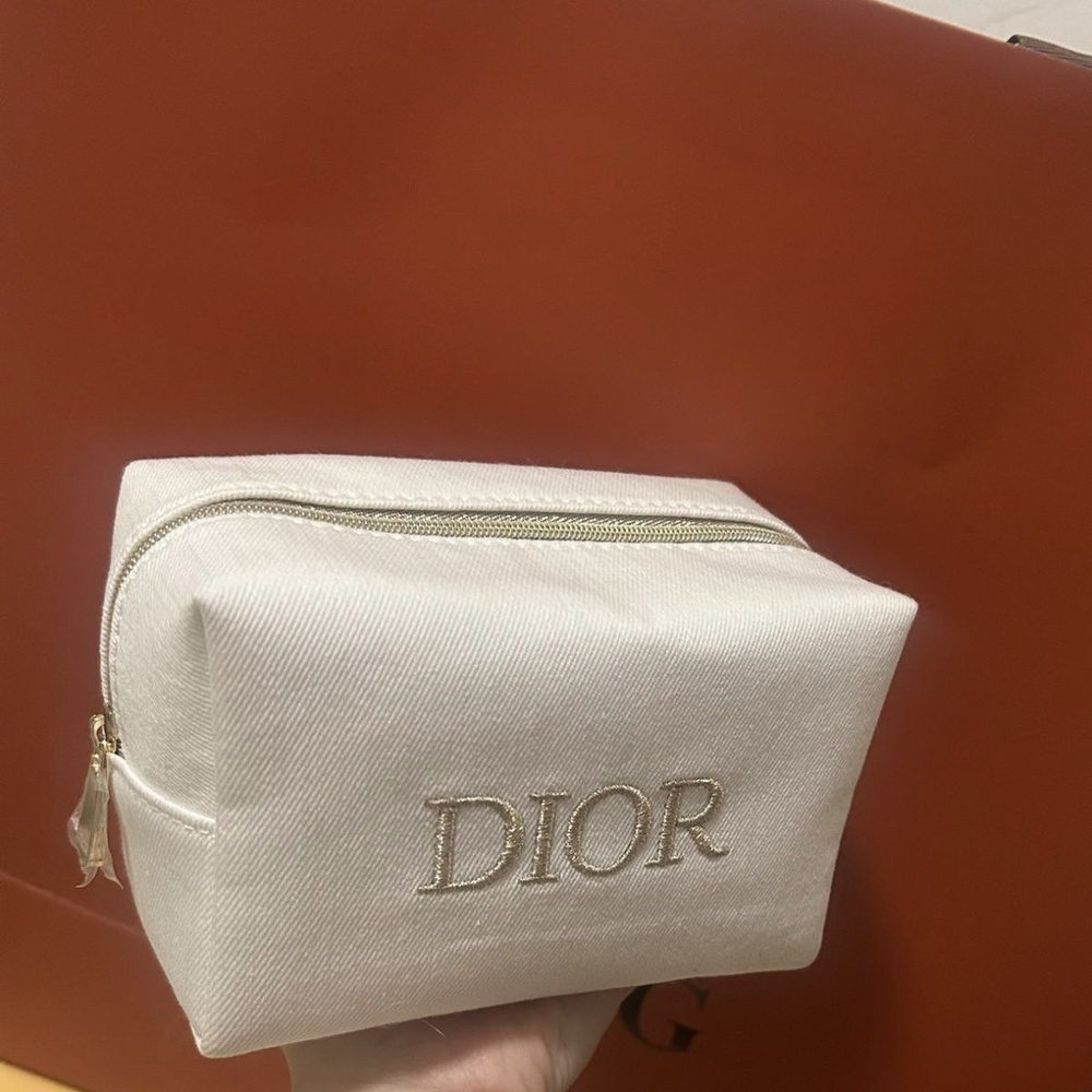 Набор косметичек Dior 0912-miumiu-123 - купить по выгодным ценам в ...