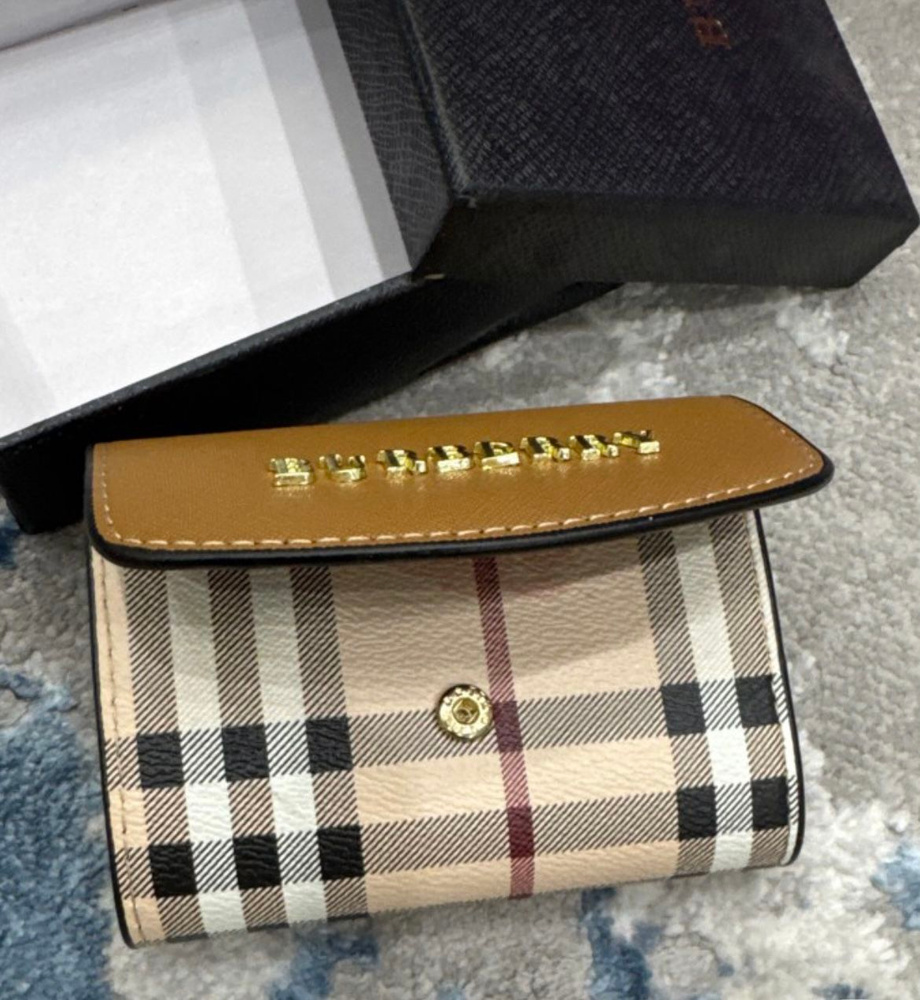 Burberry Кошелек #1