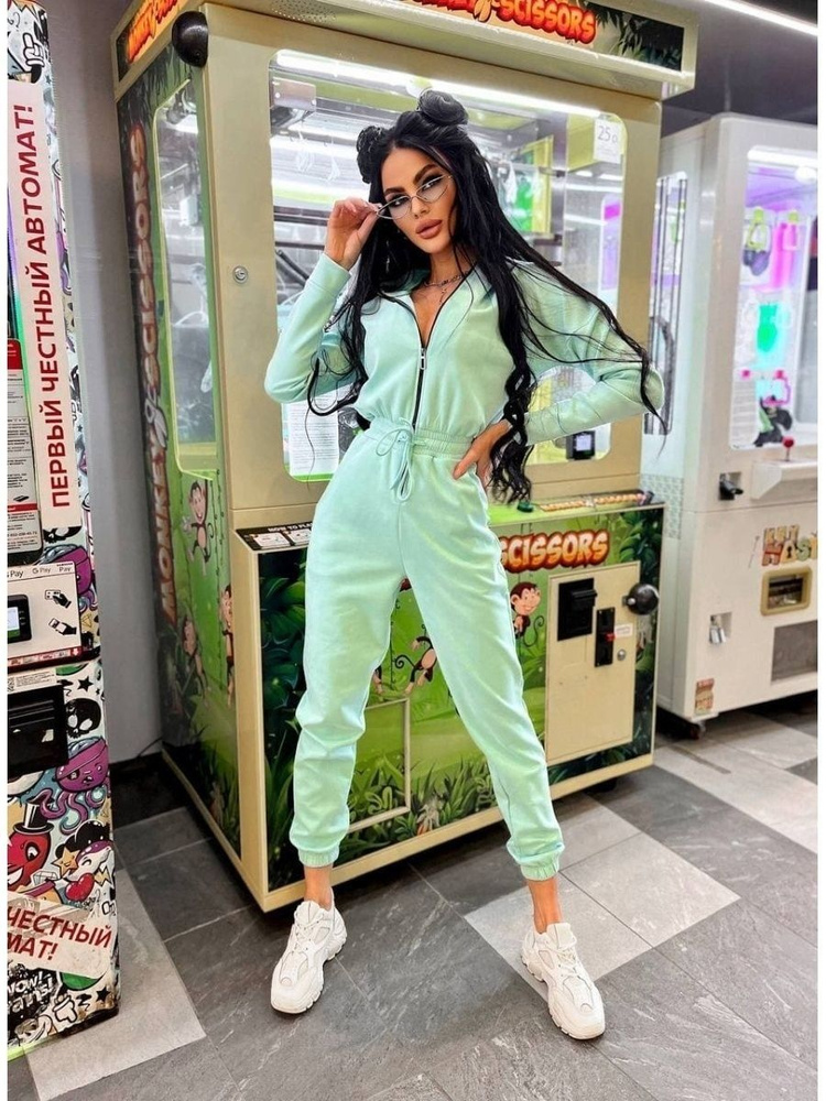 Комбинезон #1