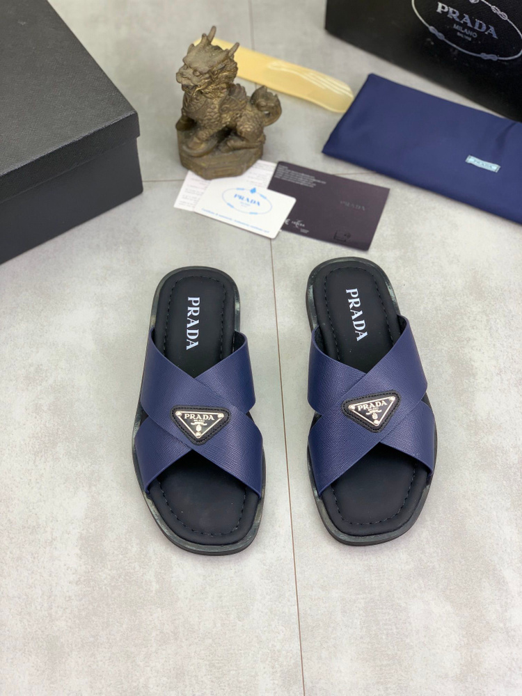 Тапочки Prada #1