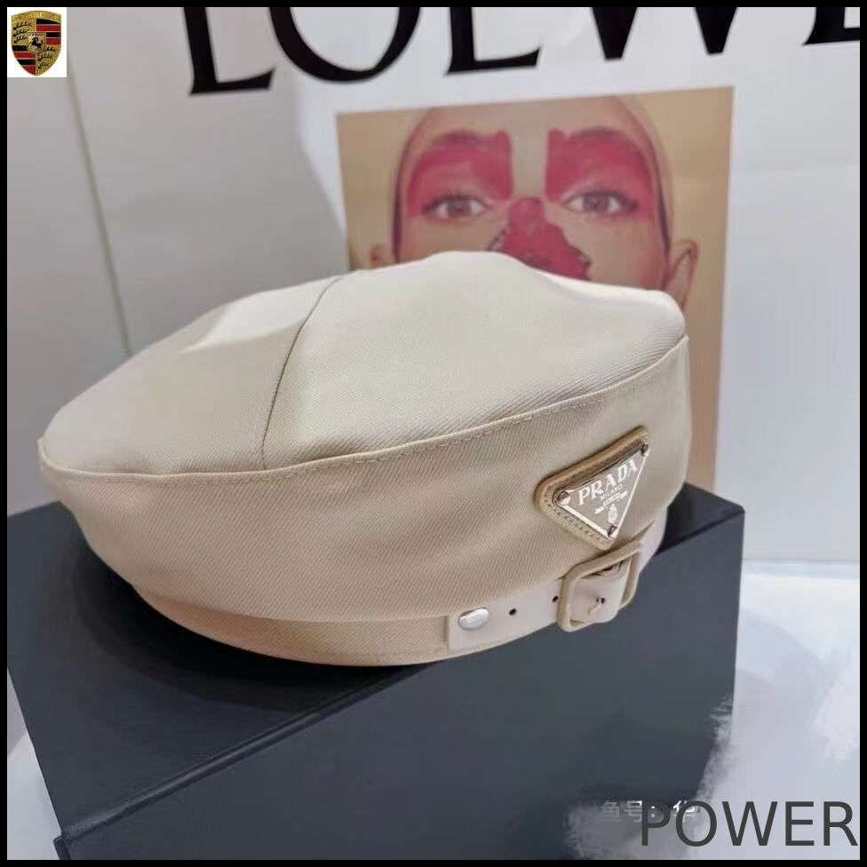 Берет Prada #1
