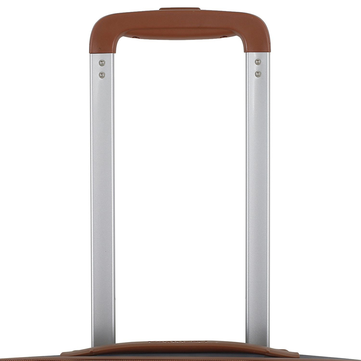 Выдвижная ручка из надёжного металлического сплава фиксируется в нескольких положениях и имеет небольшой люфт для слаженной работы механизма.