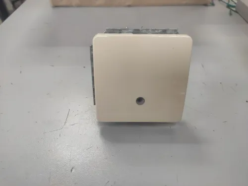 Gusi Electric Extra Механизм выключателя 1- клавишного с красной светоиндикацией, бежевый