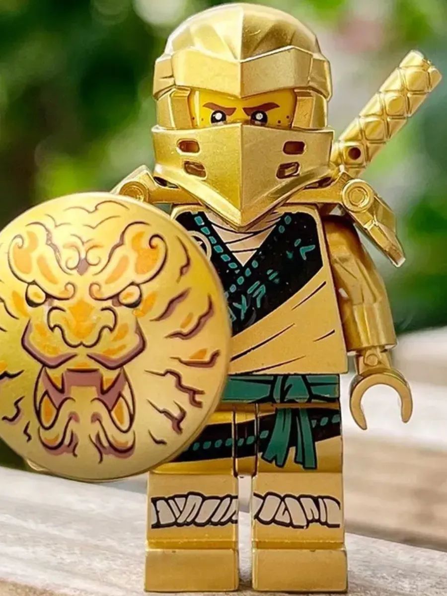 Фигурка Ллойд в золотой броне / Ниндзяго / Минифигурка Ninjago