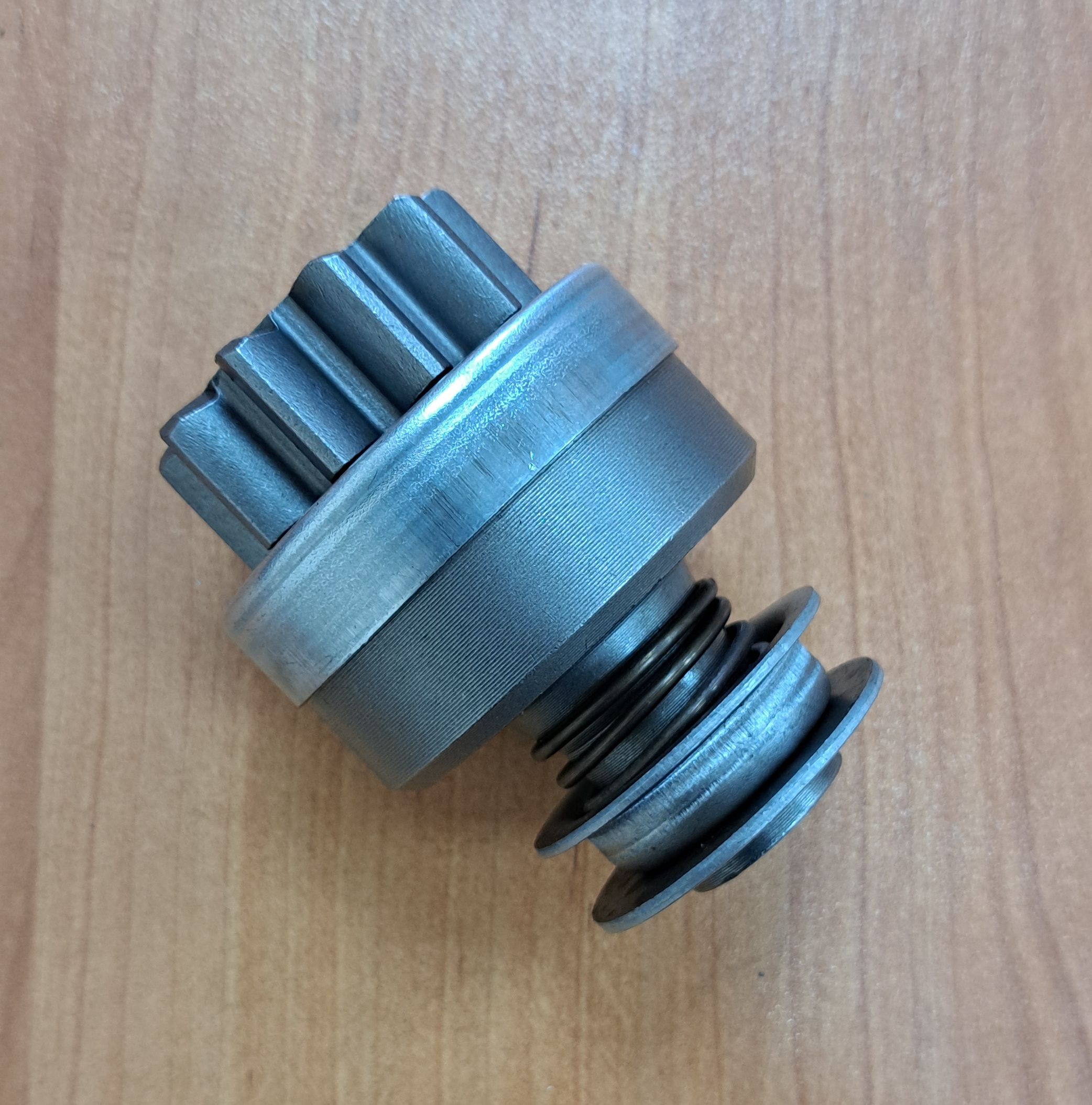 Юбка астындағы әйелдер трусикасы