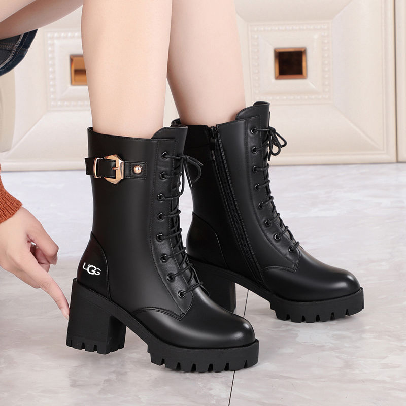 Ботинки UGG #1