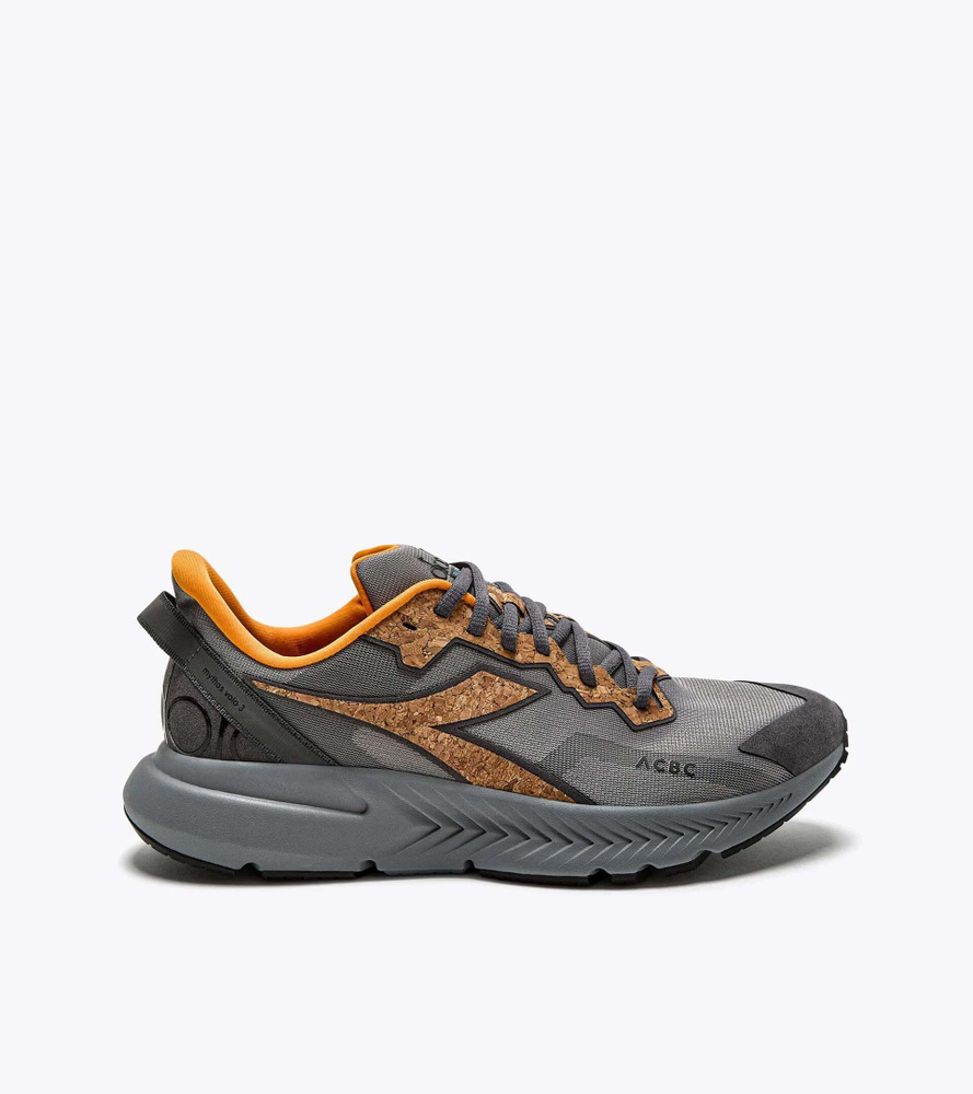 Diadora mythos blushield online