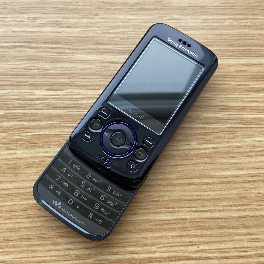 Sony Ericsson Мобильный телефон W395, черный